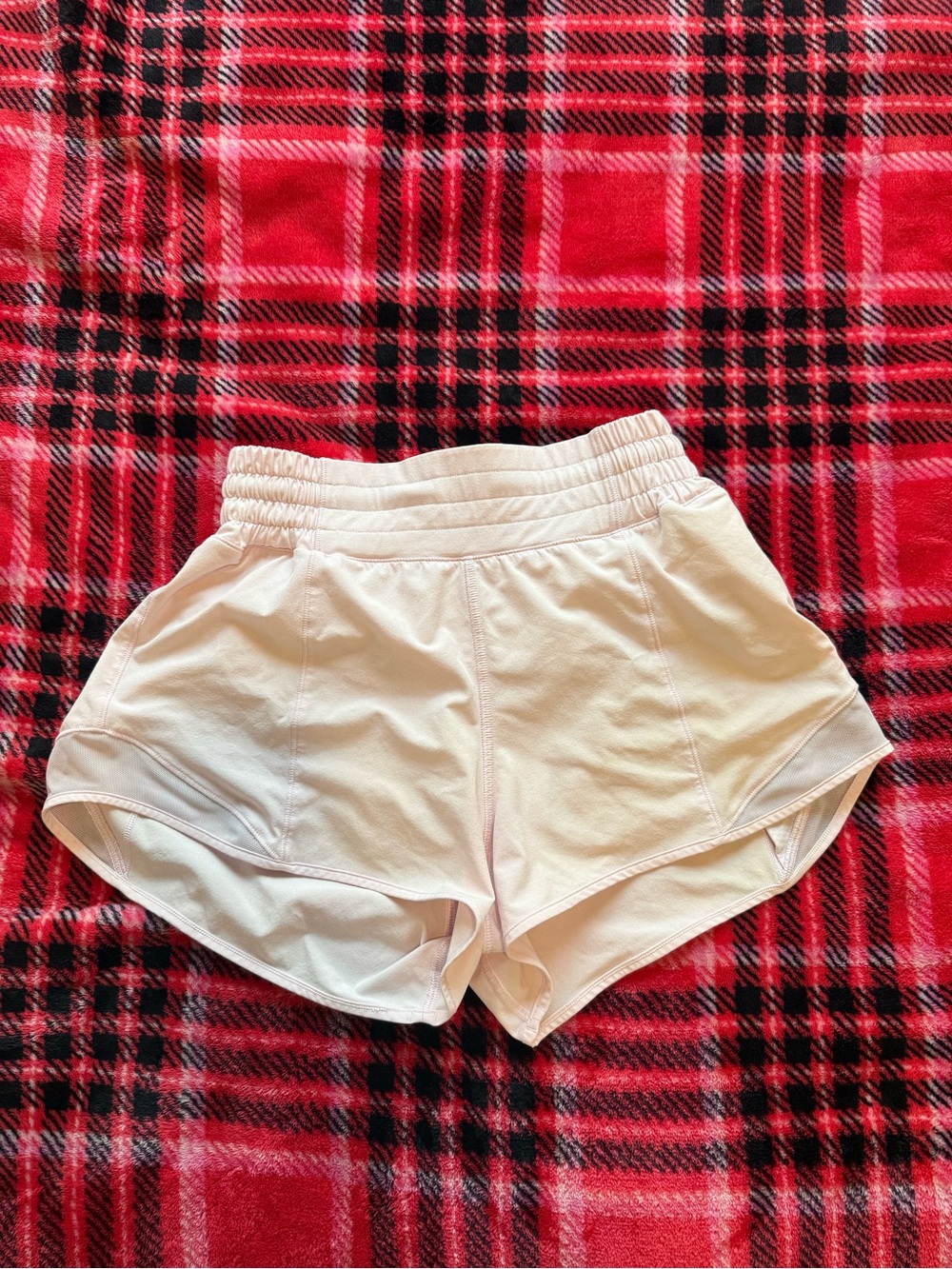 Lululemon Align Women’s Athletic Shorts — Light Pink Performance Shorts